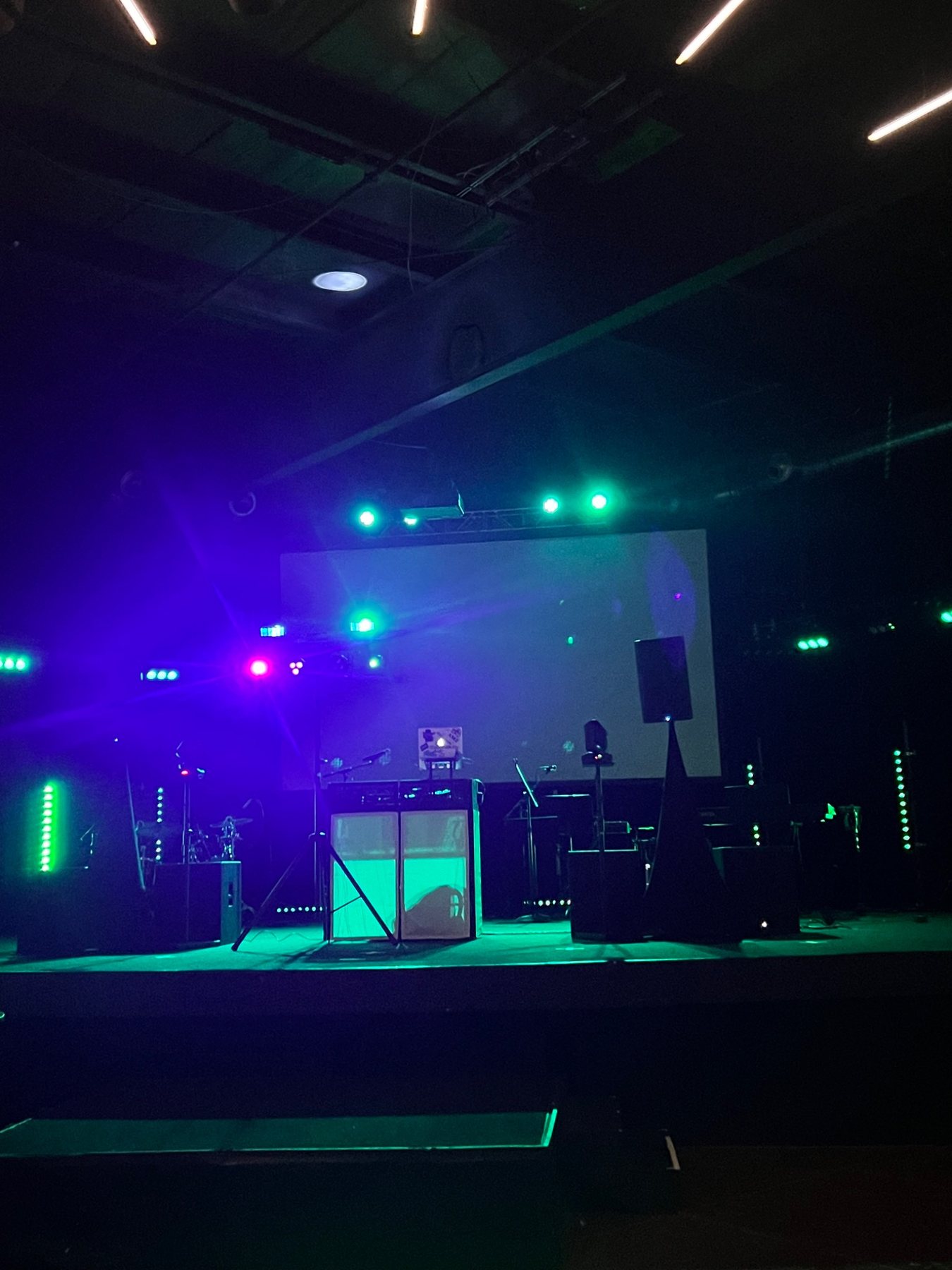 Crowded ShowOut Houston dance floor