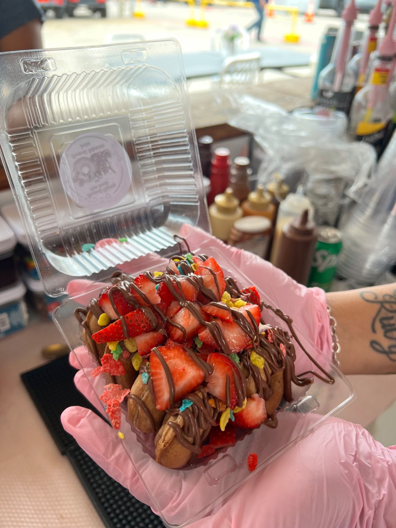 Mini Donuts & Dubai Treats